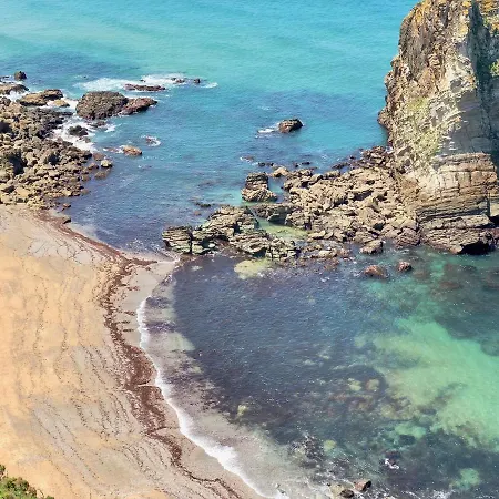 The Cliffs - A Casa De Mercedes Holiday home Manon