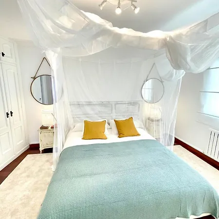 The Cliffs - A Casa De Mercedes * Manon